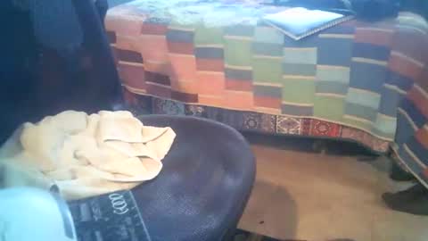 hippypunkx online show from October 25, 2025, 3:40 pm