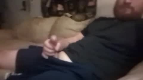 hiptobesquare1 online show from October 27, 2025, 2:37 am