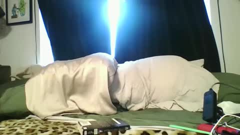 Grace online show from November 14, 2025, 4:28 pm