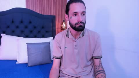 Hisoka online show from April 13, 2026, 7:41 pm