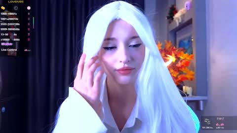 Ella online show from November 29, 2025, 6:44 pm