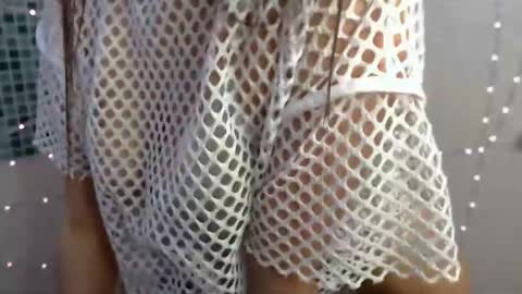 Snapshot of hitomi_itoo chatting on April 3, 2026, 9:40 am Hitomi online show from April 3, 2026, 9:40 am