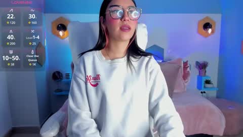 Hiyori  online show from January 10, 2026, 4:58 am