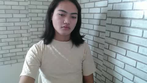 Snapshot of hoelyixia chatting on December 22, 2025, 5:26 am Ixia3 online show from December 22, 2025, 5:26 am