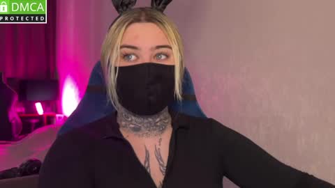 hoffmanite online show from April 1, 2026, 9:21 am