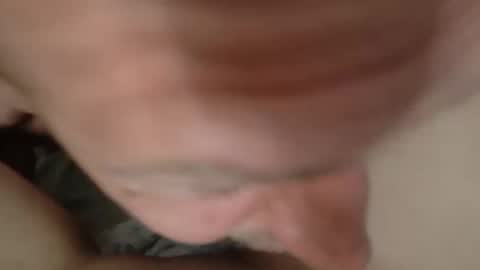 hola_homo online show from April 16, 2026, 9:39 pm