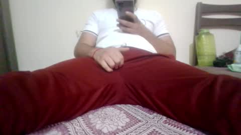 holaalaa123 online show from October 29, 2025, 5:25 pm