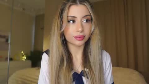 Moni Monica online show from March 12, 2026, 8:09 am