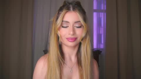 Moni Monica online show from April 10, 2026, 9:58 am