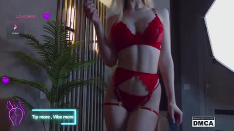 My social media links subscribe to support me  online show from February 13, 2025, 7:31 pm