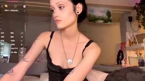 Ava online show from June 25, 2026, 3:38 pm
