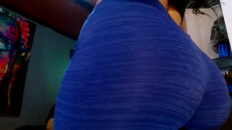 holly_thomsonx69 online show from February 28, 2025, 11:34 pm