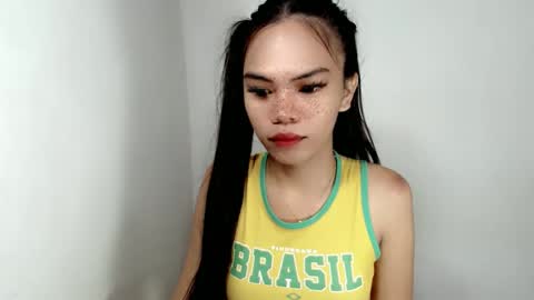 hollyhalo online show from October 26, 2025, 1:22 am