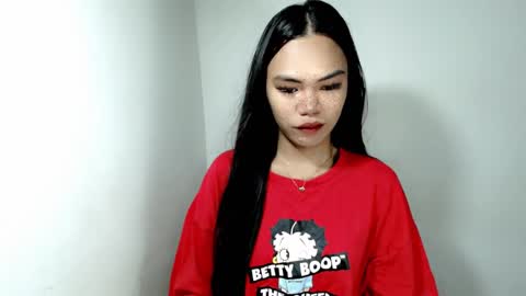 hollyhalo online show from November 3, 2025, 8:15 am