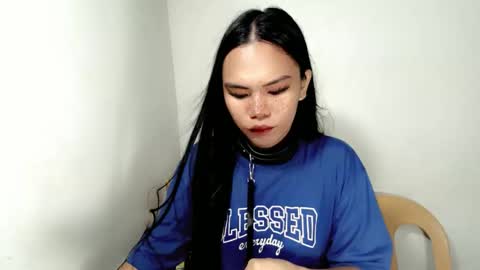 hollyhalo online show from November 10, 2025, 3:00 pm