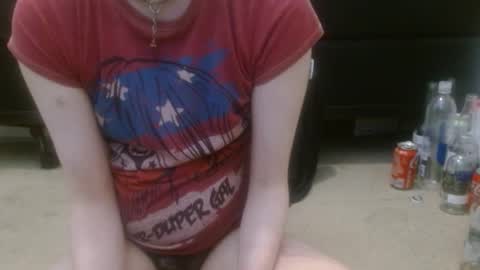 Holly Hawkes online show from September 16, 2025, 1:28 am