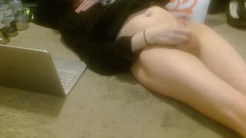 Holly Hawkes online show from February 13, 2026, 11:34 pm