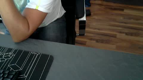 Snapshot of hollymollysucker chatting on July 19, 2026, 10:19 am hollymollysucker online show from July 19, 2026, 10:19 am