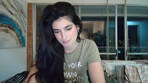 hollyshit_ online show from November 24, 2025, 11:15 pm