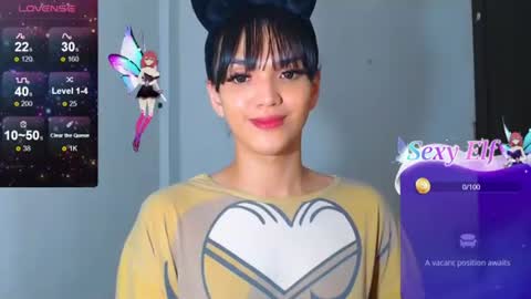 Snapshot of hollywoodbitch chatting on July 20, 2026, 7:27 pm Isabella Marie online show from July 20, 2026, 7:27 pm