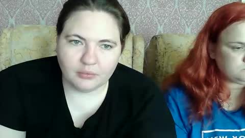 HollyXEva online show from May 13, 2026, 10:56 am