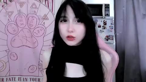 Snapshot of holy420loly chatting on July 23, 2026, 1:53 pm Ho Lee Sheet online show from July 23, 2026, 1:53 pm
