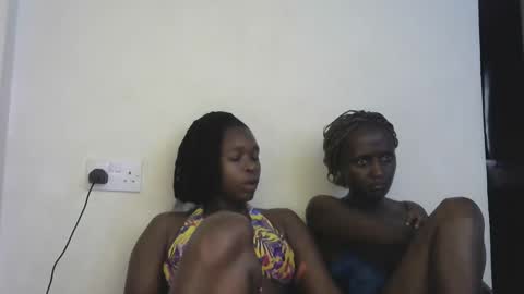 holy_ebony online show from April 10, 2026, 9:36 am