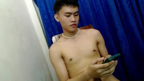 Snapshot of holy_fucker21 chatting on November 13, 2025, 2:05 pm Jayjay online show from November 13, 2025, 2:05 pm