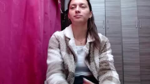 Juli online show from March 2, 2026, 7:15 am