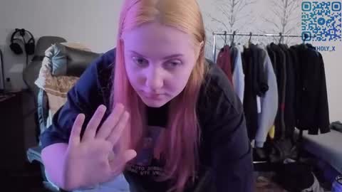 Kviki online show from April 1, 2026, 2:56 am