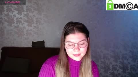 Welcome guys  Pleasure to see you all here  My name is MichaelaTip menu is active Private is open  online show from March 4, 2025, 5:32 am