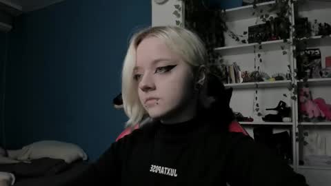 holy_mistresss online show from November 28, 2025, 10:07 am