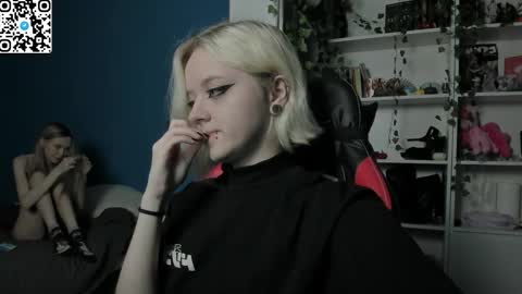 holy_mistresss online show from November 29, 2025, 9:56 am