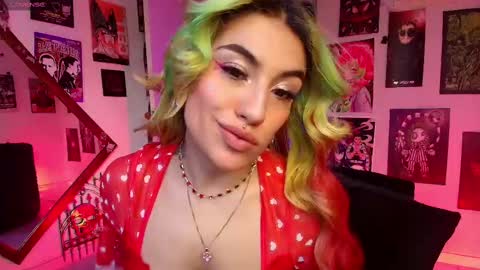   online show from February 18, 2025, 9:20 pm