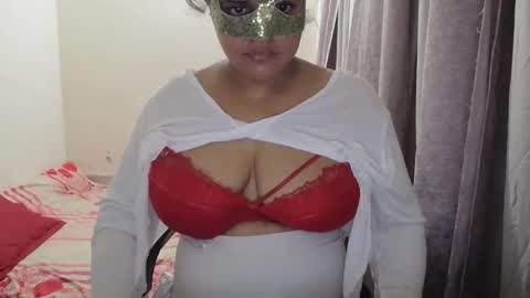 Mira and Abraham online show from September 26, 2025, 2:21 pm