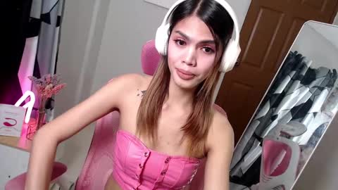 Patricia online show from February 27, 2025, 2:21 pm