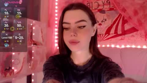 Snapshot of holymiax chatting on October 25, 2025, 3:36 am Mia online show from October 25, 2025, 3:36 am