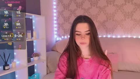 Mia online show from February 25, 2026, 3:27 am