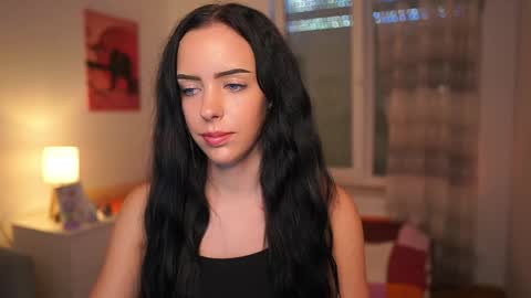 Kate online show from September 15, 2025, 1:00 pm