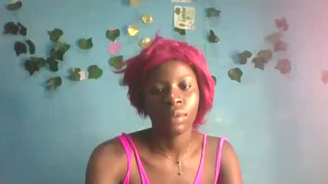 Queen online show from February 16, 2026, 8:27 pm