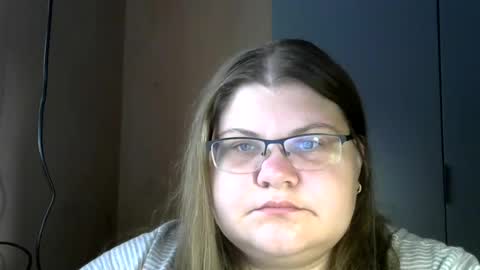 Snapshot of honey_bunny_x chatting on July 21, 2026, 7:32 am Bunny online show from July 21, 2026, 7:32 am