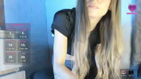 honey_darcy online show from June 8, 2026, 10:15 am