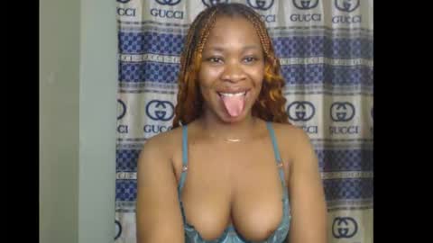 Flora online show from September 29, 2025, 10:47 pm