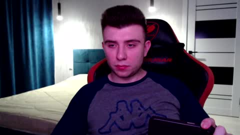 Wolfy online show from December 16, 2024, 10:45 pm