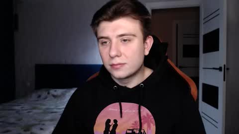 Wolfy online show from February 19, 2026, 3:52 pm