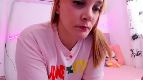 Jhenna martinez online show from October 10, 2025, 3:00 pm