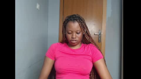 Snapshot of honey_juicydoll chatting on May 11, 2026, 4:04 pm Sonia online show from May 11, 2026, 4:04 pm