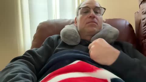 honey_man14 online show from October 27, 2025, 3:49 pm