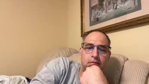 honey_man14 online show from December 4, 2025, 4:55 am