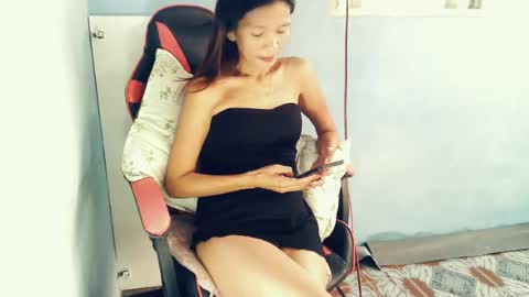 honey_mollyxx online show from June 23, 2026, 11:25 pm